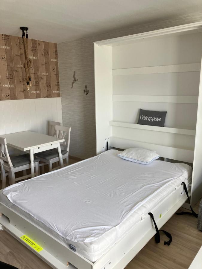 Blinkfuer 10 Apartment Busum Bagian luar foto