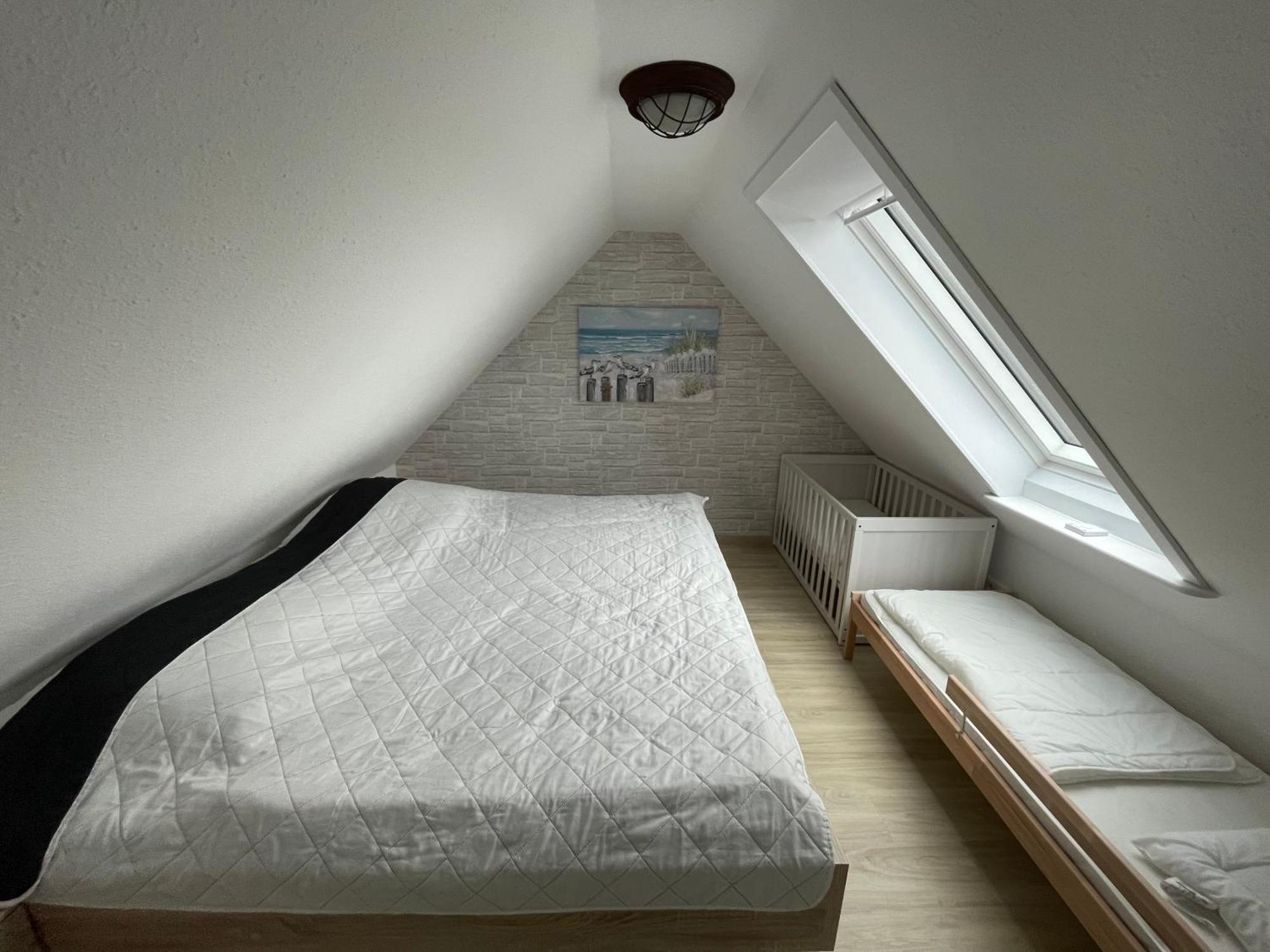Blinkfuer 10 Apartment Busum Bagian luar foto